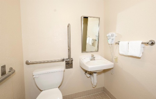 Red Roof Inn Milford - New Haven image 1