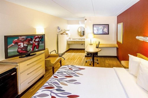 Red Roof Inn Milford - New Haven image 21